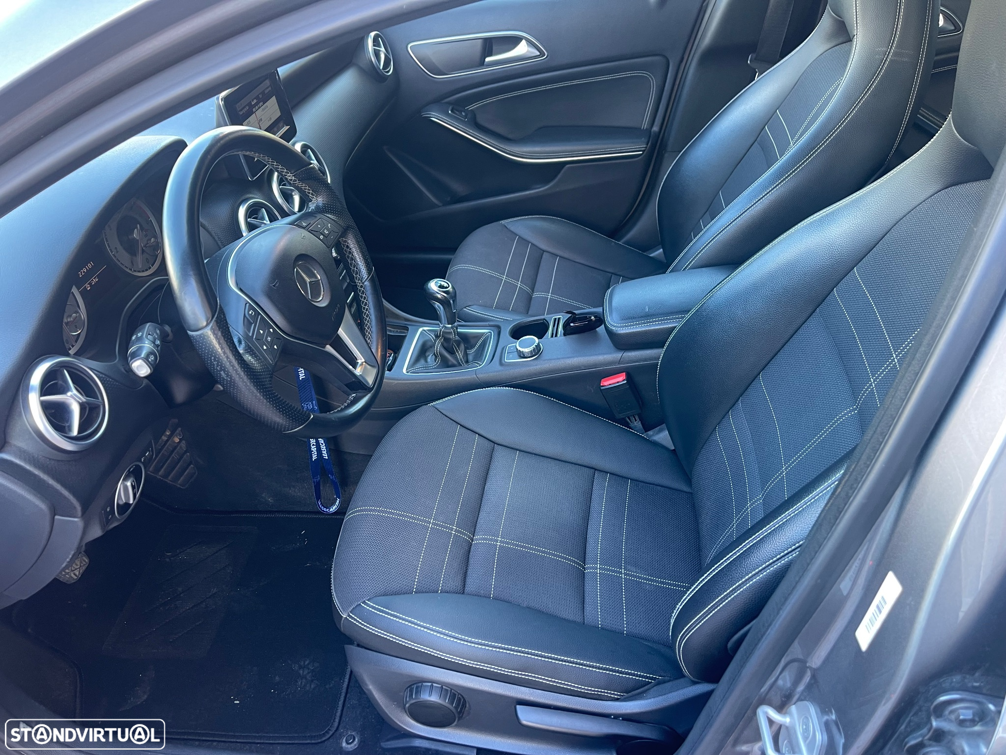 Mercedes-Benz A 180 CDi BE Edition Urban - 8