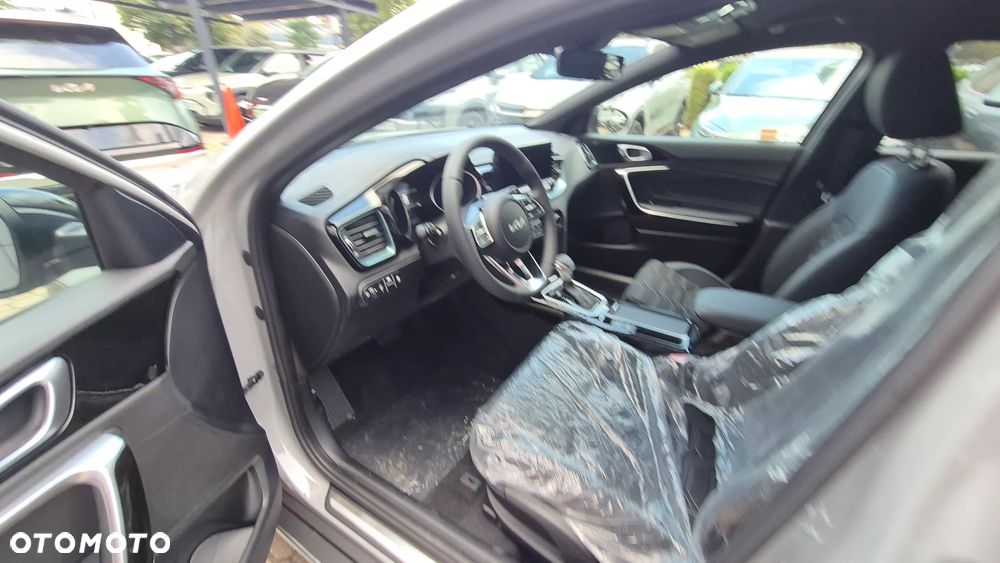 Kia XCeed 1.6 T-GDI Tribute DCT - 15