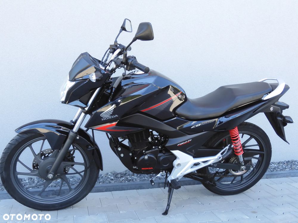 Honda CBF - 32