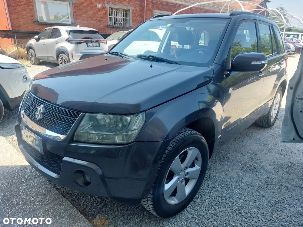 Suzuki Grand Vitara 2.0 Comfort - 5