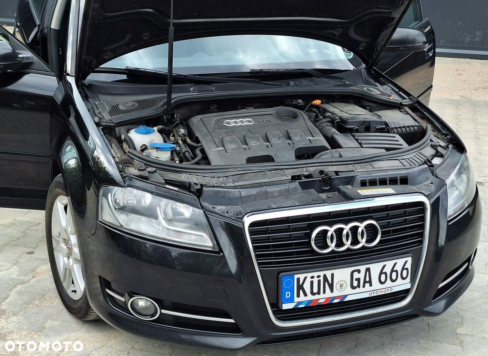 Audi A3 Sportback - 15