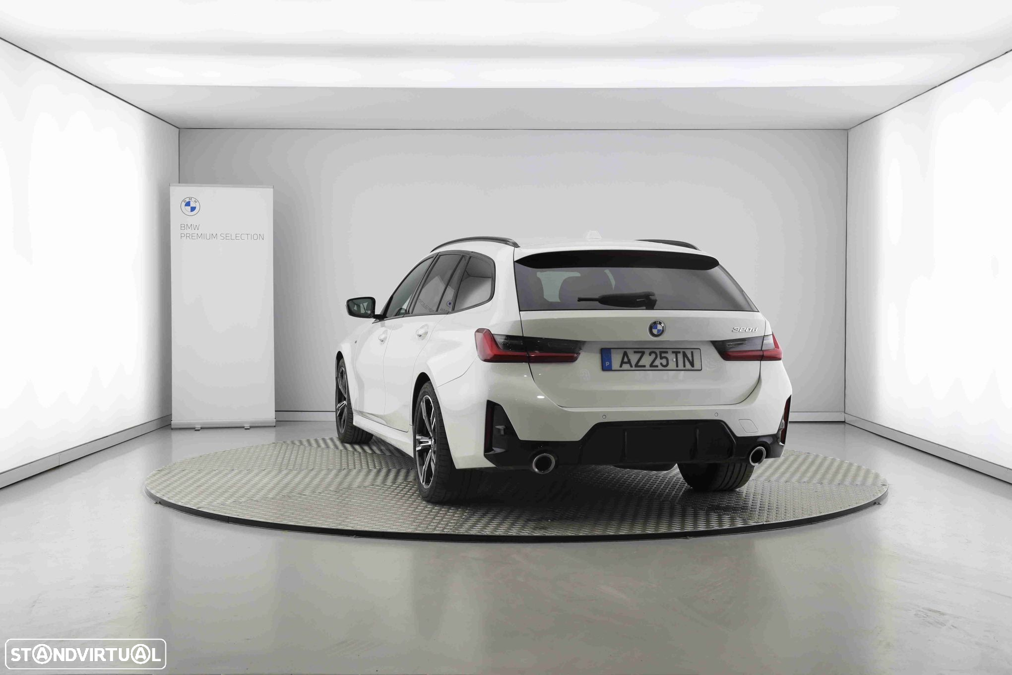 BMW 320 d Touring xDrive Pack M Auto - 4