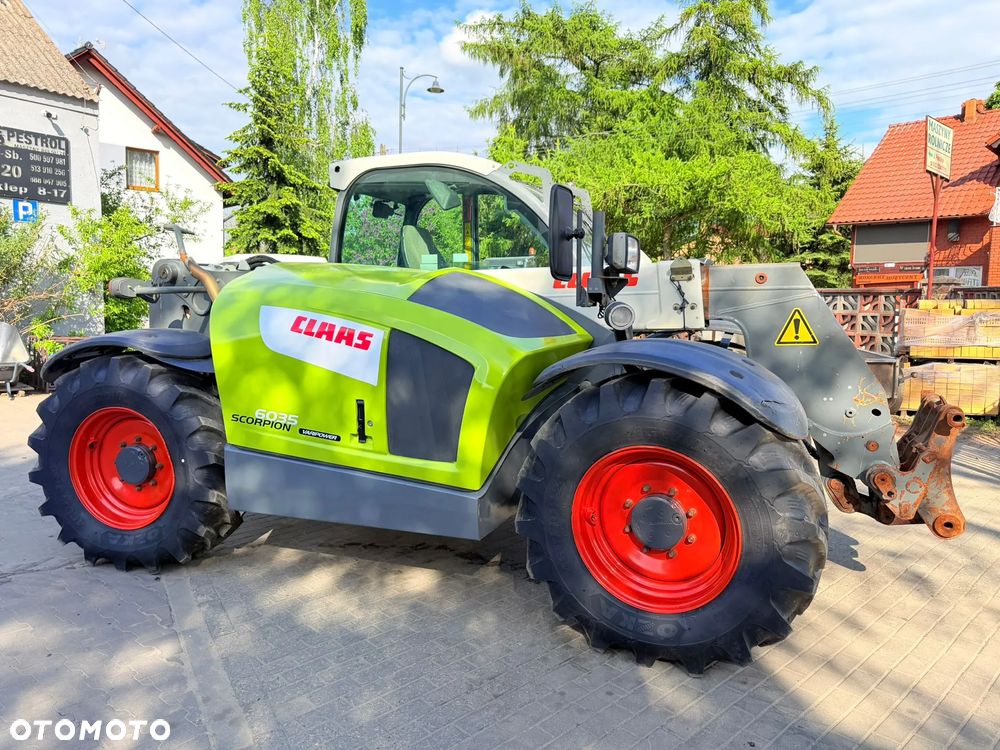 Claas Scorpion 6035 Varipower - 2