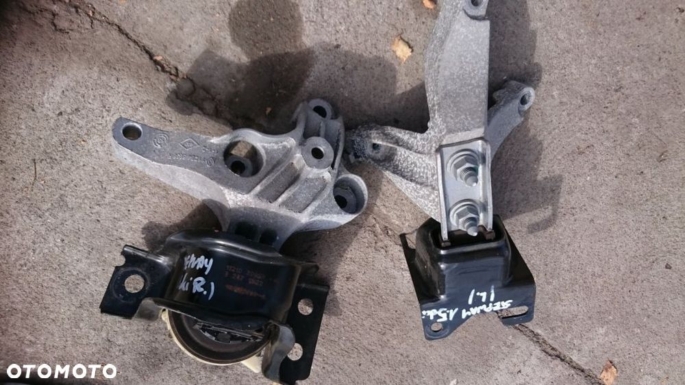 SANDERO II 1.5 DCI LAPA PODUSZKA SILNIKA LEWA 12- - 1