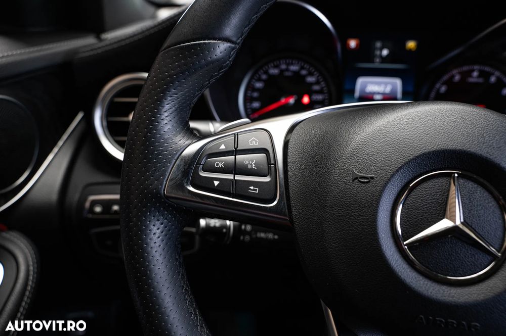 Mercedes-Benz GLC Coupe 250 4Matic 9G-TRONIC AMG Line - 21