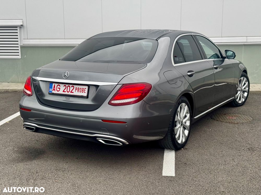 Mercedes-Benz E 220 d 9G-TRONIC Exclusive - 4