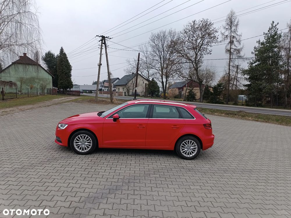 Audi A3 Sportback 1.6 TDI (clean diesel) Ambiente - 3