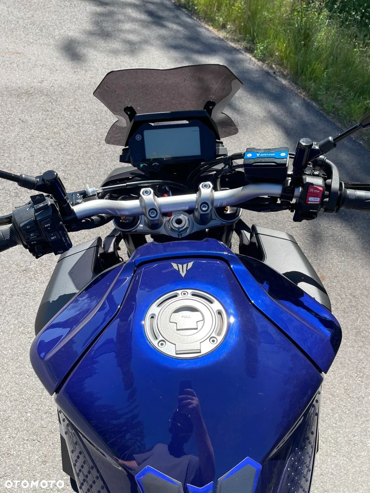 Yamaha MT - 7