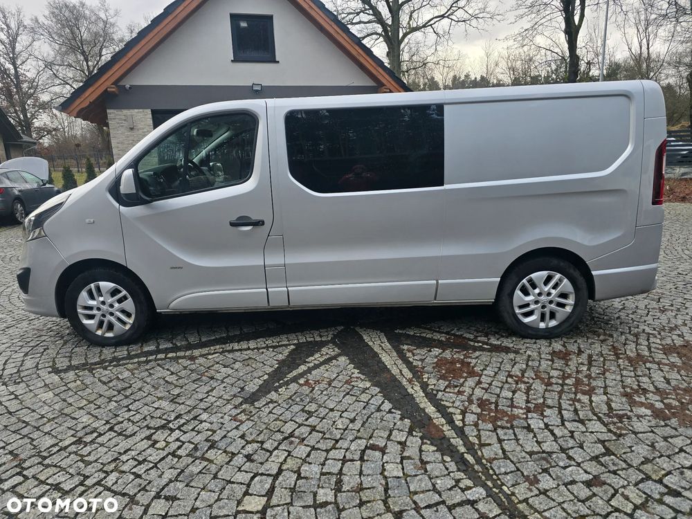 Opel Vivaro - 2