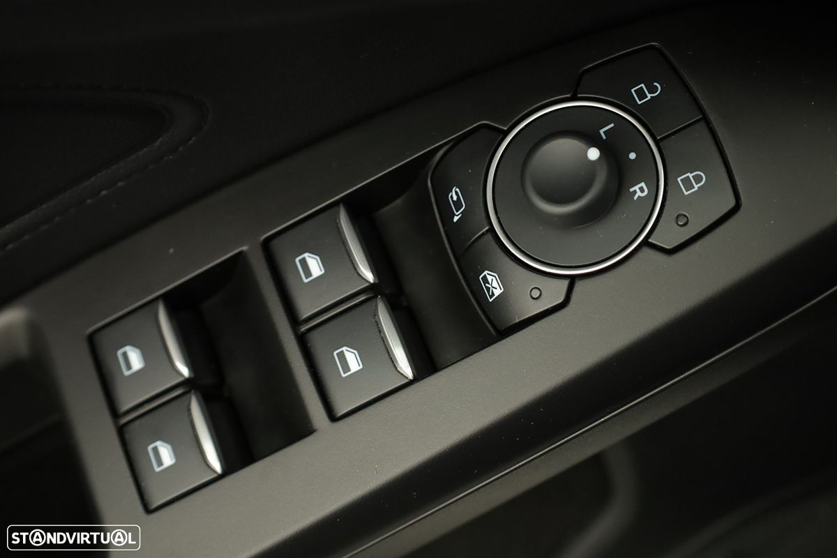 Ford Focus - 19