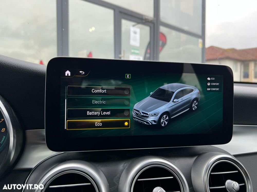Mercedes-Benz GLC 350 e 4Matic 7G-TRONIC AMG Line - 20
