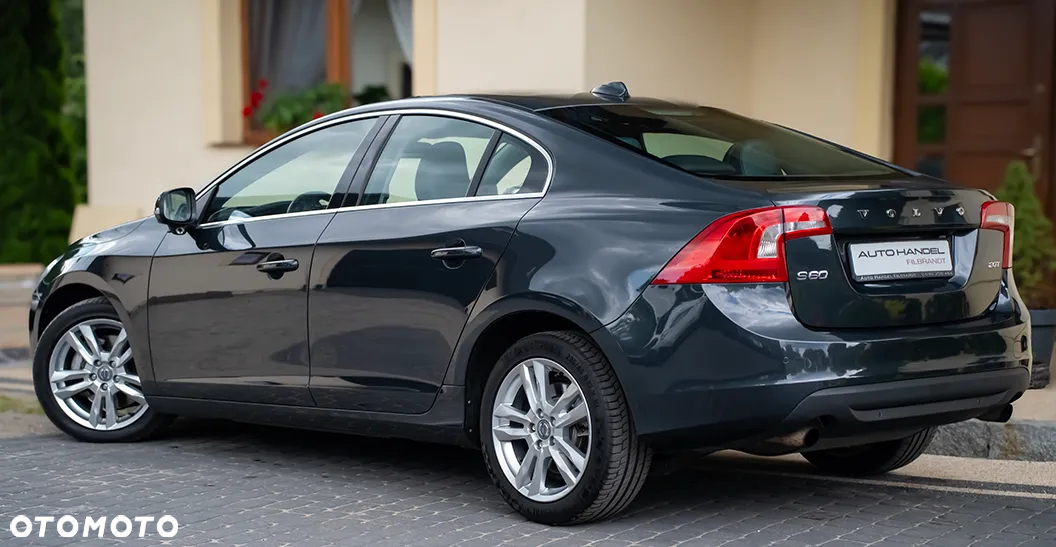 Volvo S60 2.0T Powershift Summum - 22