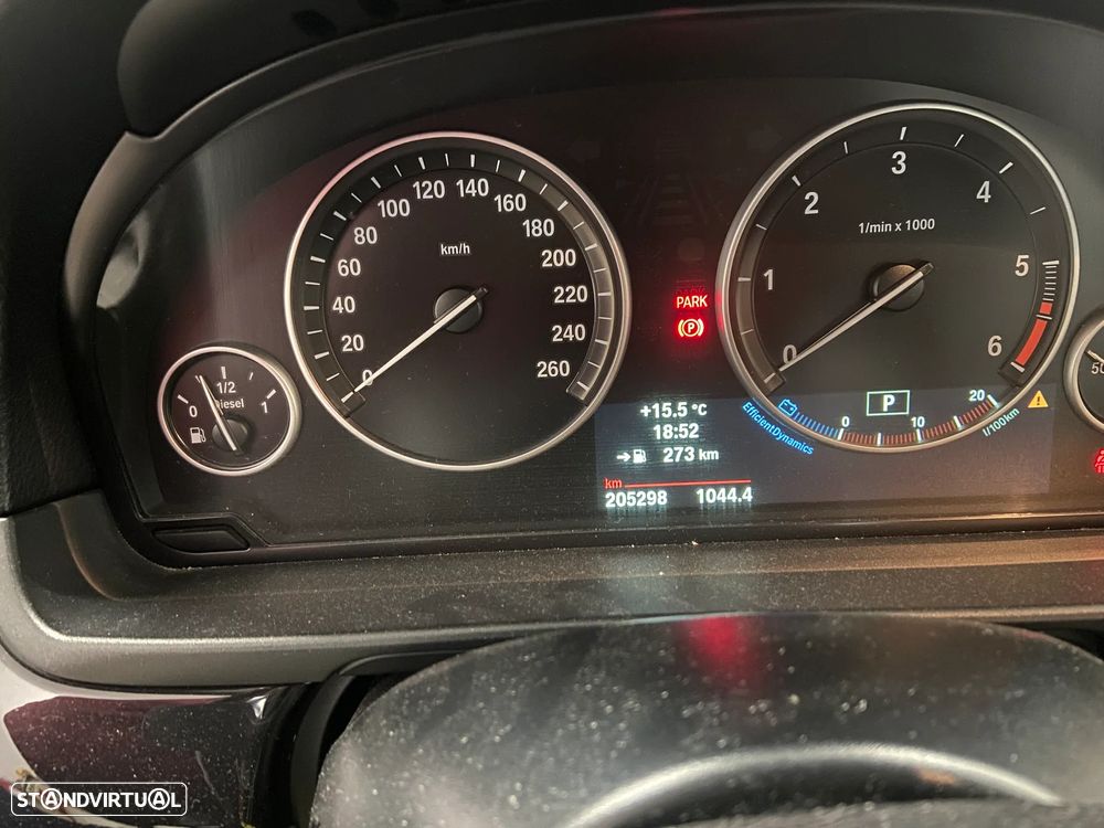 BMW 518 d Line Luxury Auto - 8