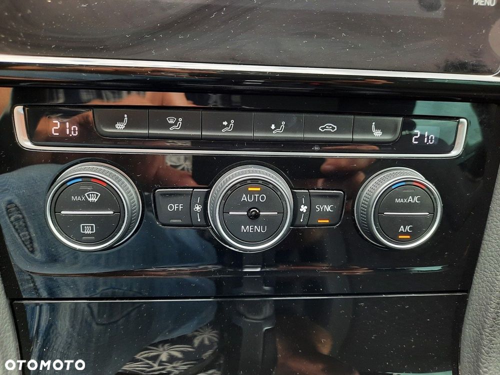 Volkswagen Golf 2.0 TDI DSG Join - 36