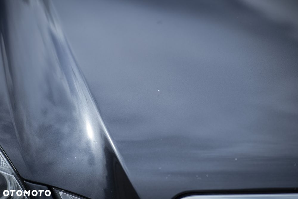 Mercedes-Benz Klasa E 220 CDI DPF BlueEFFICIENCY 7G-TRONIC Elegance - 19