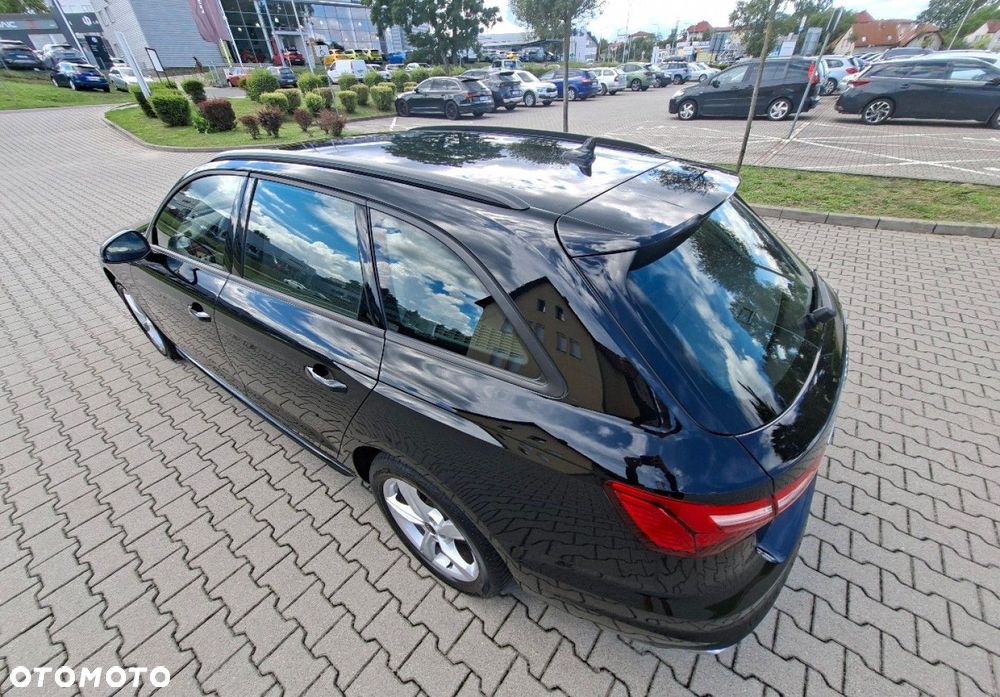 Audi A4 Avant - 13