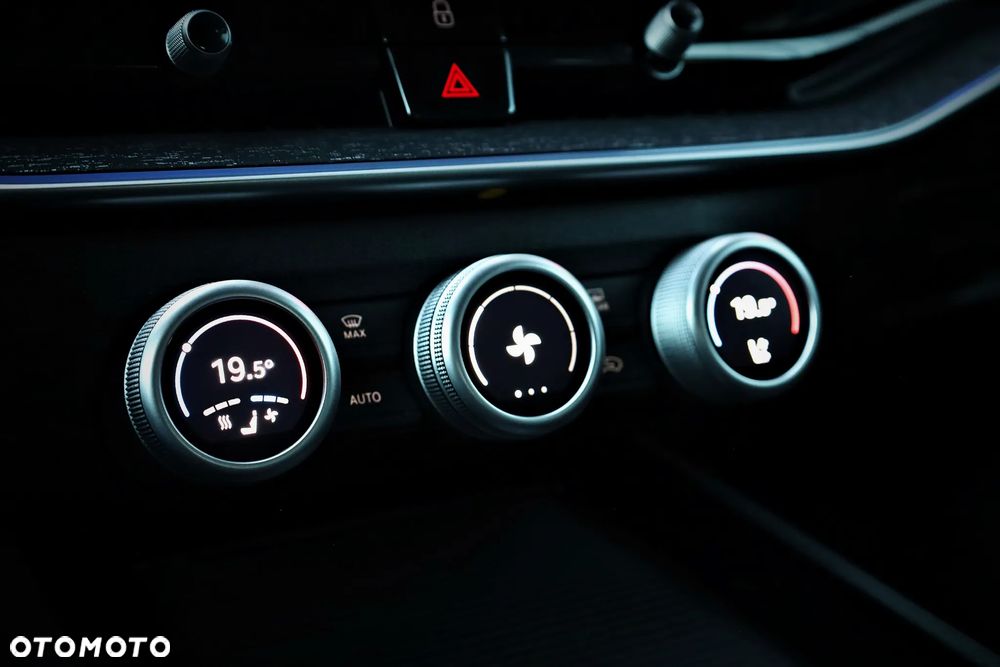 Skoda Superb 1.5 TSI Style DSG - 36