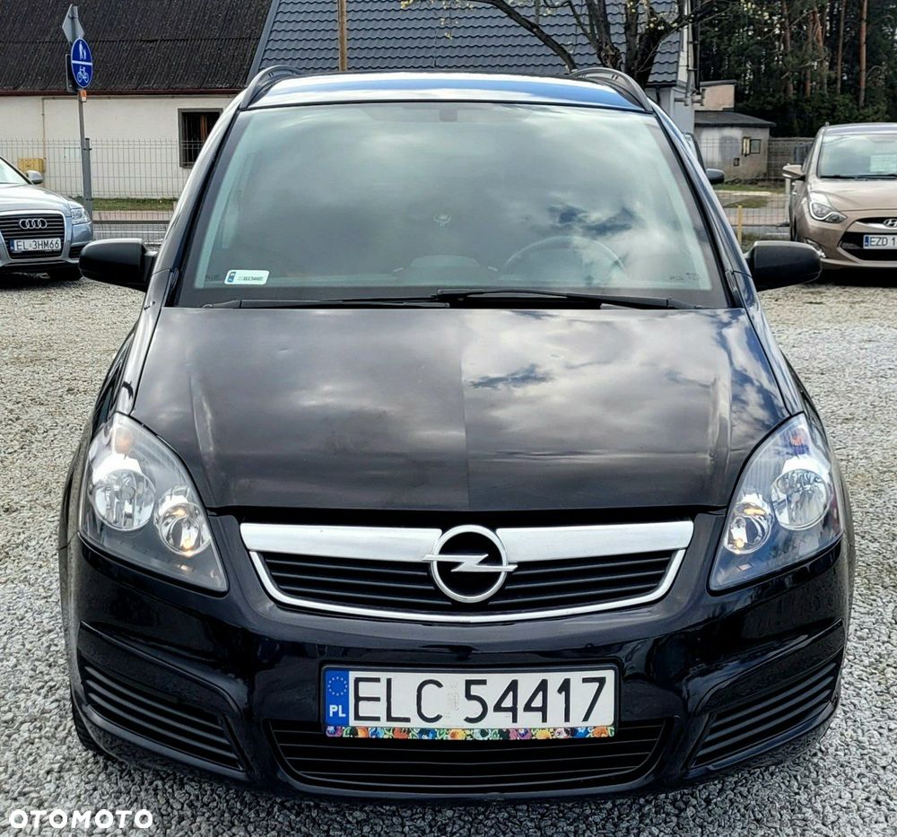 Opel Zafira 1.9 CDTI Essentia - 33