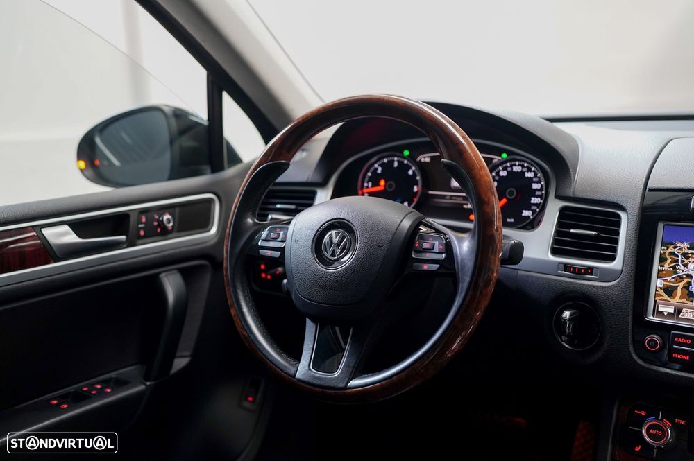 VW Touareg 3.0 TDI V6 TT Top Tiptronic - 26