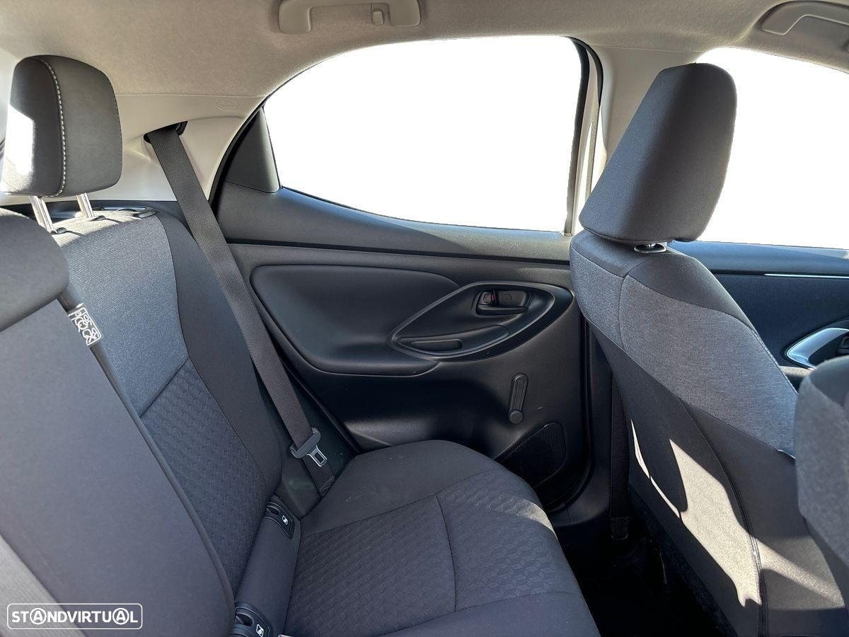 Toyota Yaris 1.0 VVT-i Comfort Plus - 7