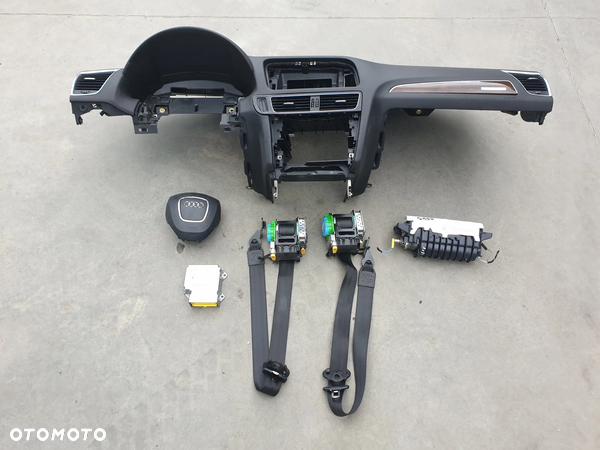 KONSOLA DESKA ROZDZIELCZA CZARNA MODUŁ SENSOR AIRBAG PAS  AUDI Q5