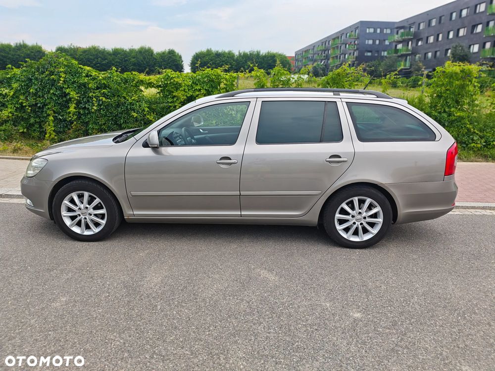 Skoda Octavia 1.4 TSI Ambiente - 11