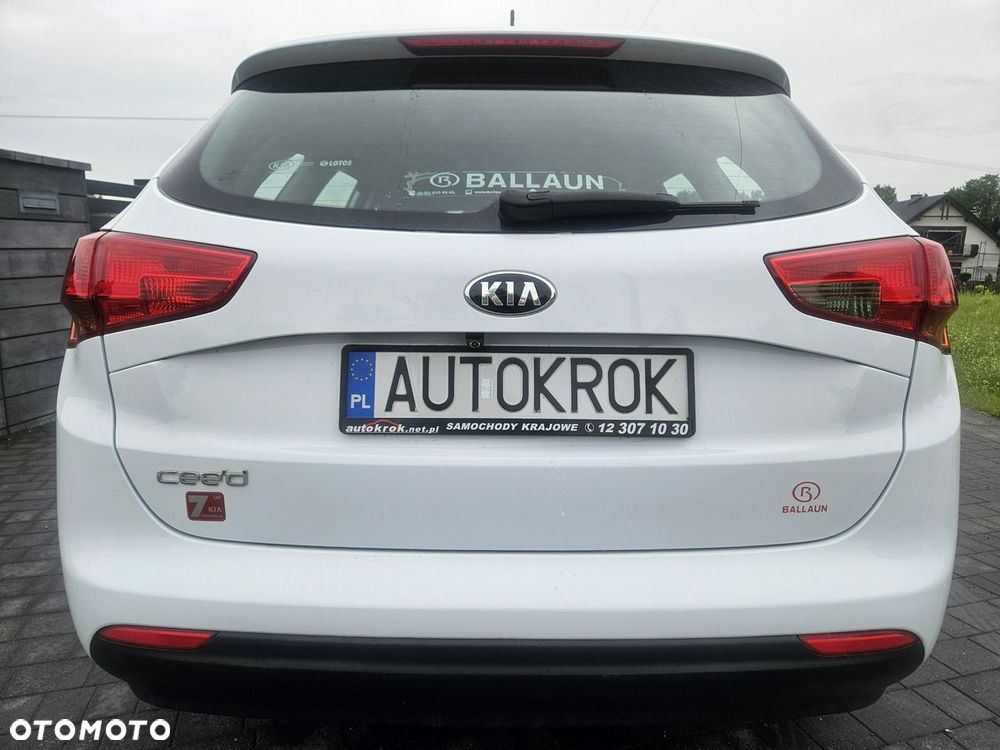 Kia Ceed - 5