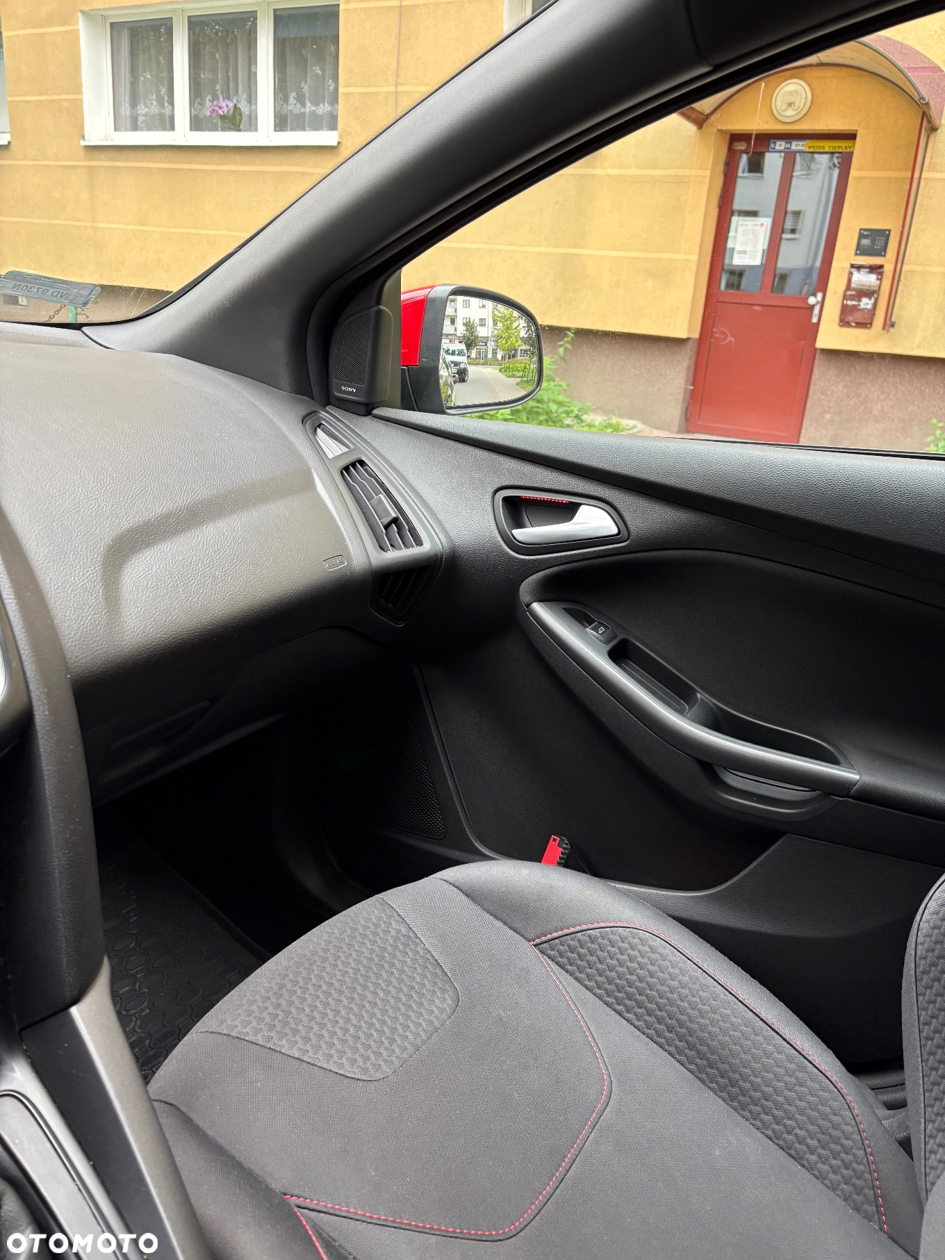 Ford Focus 2.0 TDCi ST-Line Black ASS PowerShift - 12