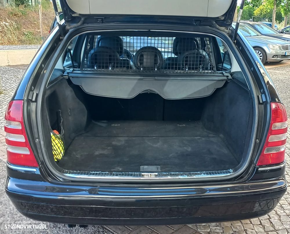 Mercedes-Benz C 220 CDi Avantgarde - 17