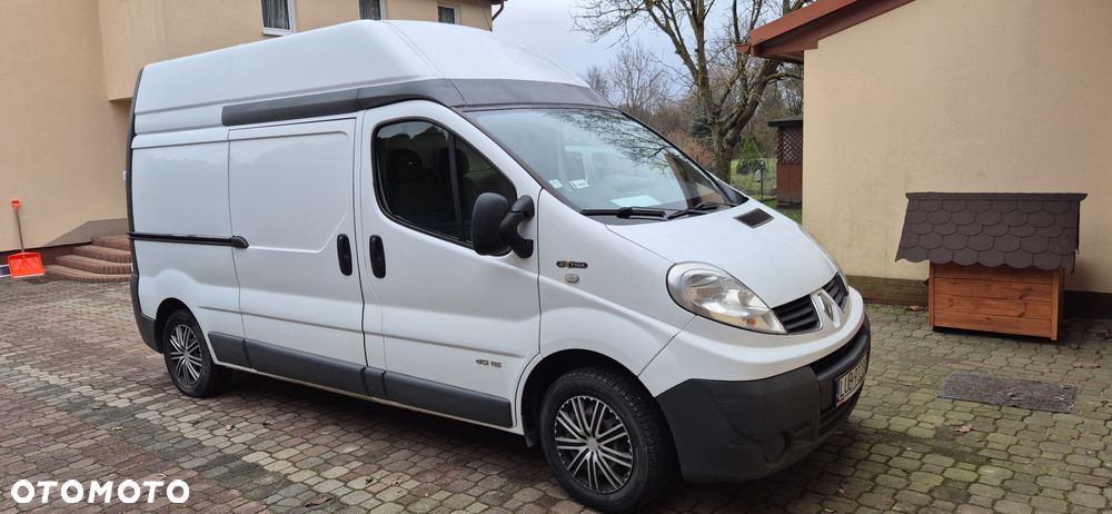 Renault Trafic - 8