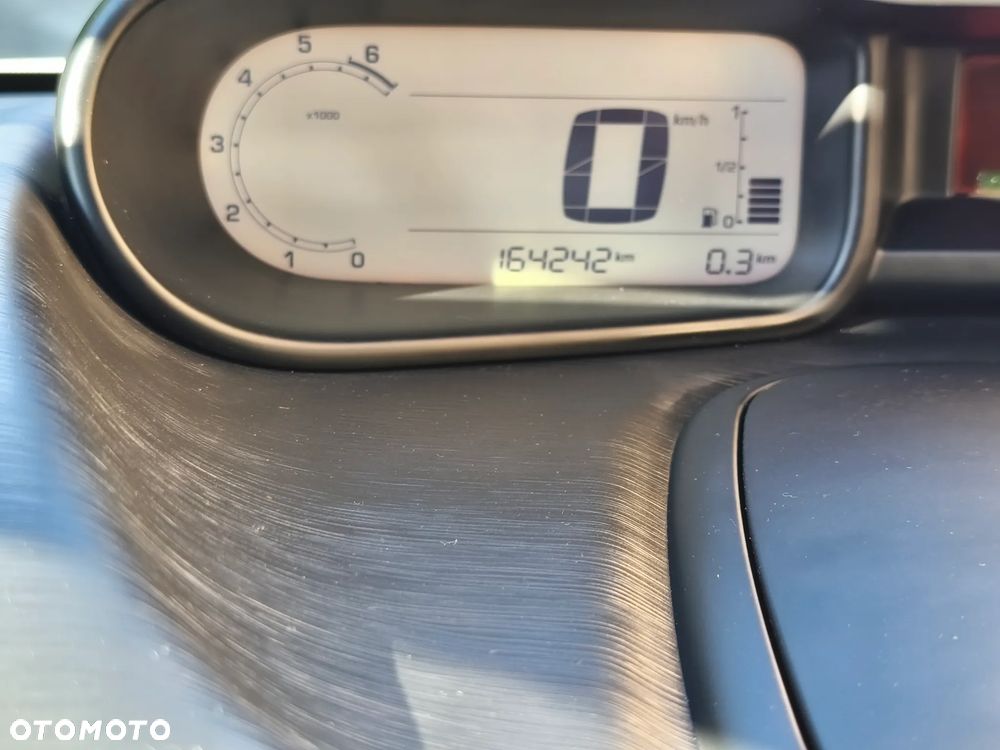 Citroën C3 Picasso 1.4i Exclusive - 9