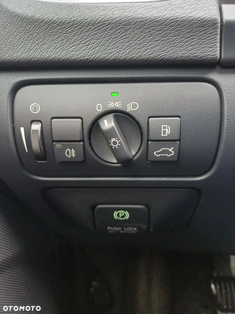 Volvo V60 DRIVe Summum - 22