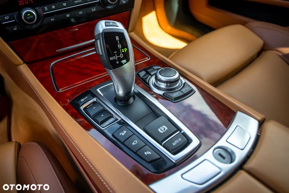 BMW-ALPINA B7 Bi-Turbo Switch-Tronic Langversion - 27