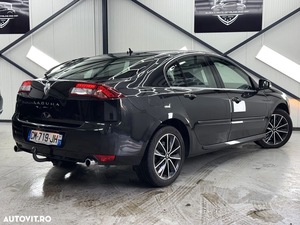 Renault Laguna dCi 150 FAP Start-Stop Paris Business - 14
