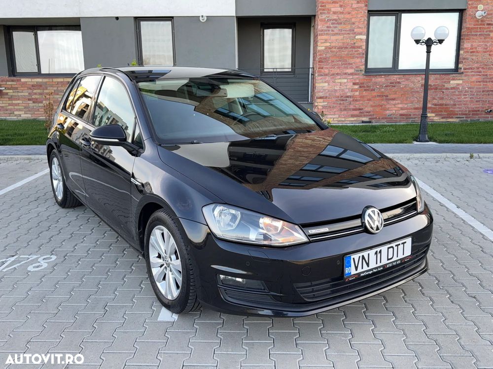 Volkswagen Golf - 12