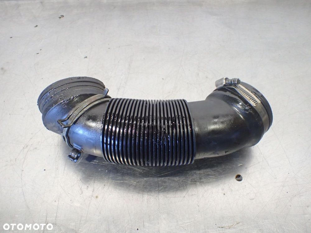 PRZEWÓD DOLOTU POWIETRZA VOLKSWAGEN PASSAT B6 2.0 1K0129684L - 2