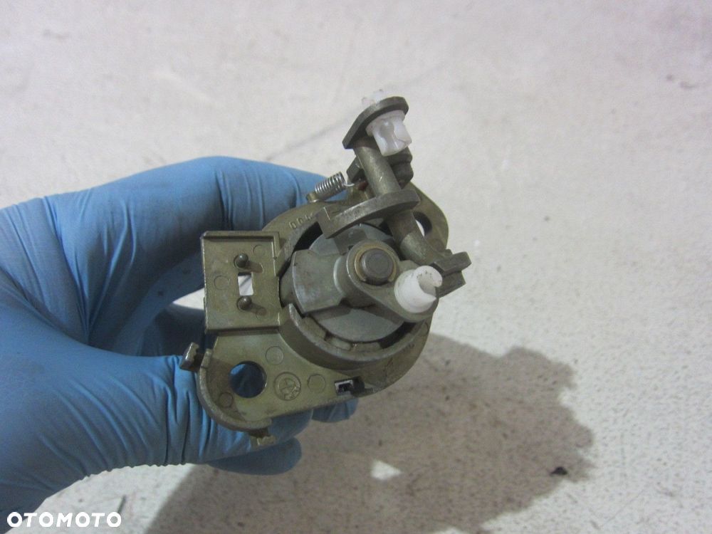 BMW Z3 E36 CABRIO ZAMEK WKŁADKA CHROM TYLNEJ KLAPY BAGAŻNIKA 51248269957 - 5