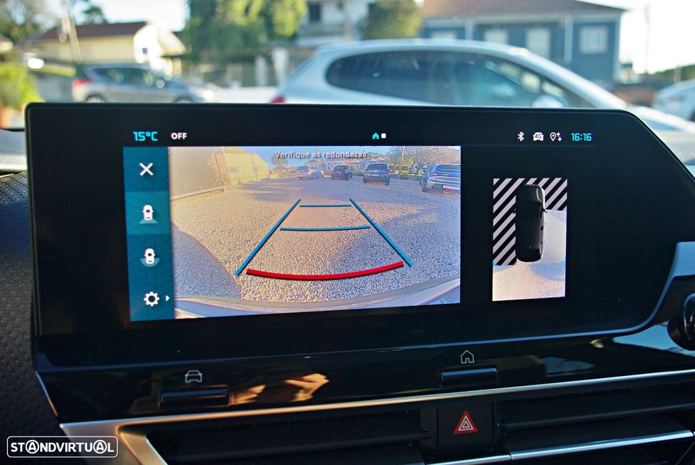 Citroën C4 1.2 PureTech Shine - 25