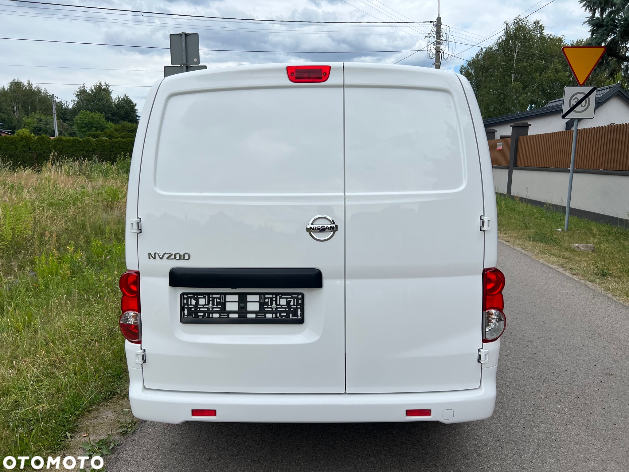Nissan NV200 - 12