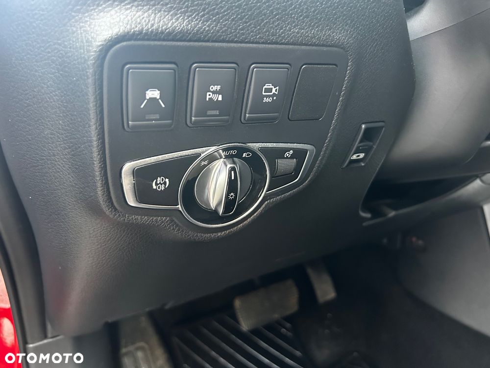 Mercedes-Benz Klasa X 250 d 4-Matic Progressive - 19