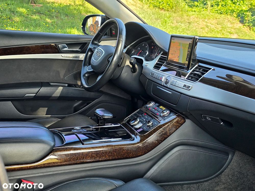 Audi A8 4.2 TDI L Quattro - 13