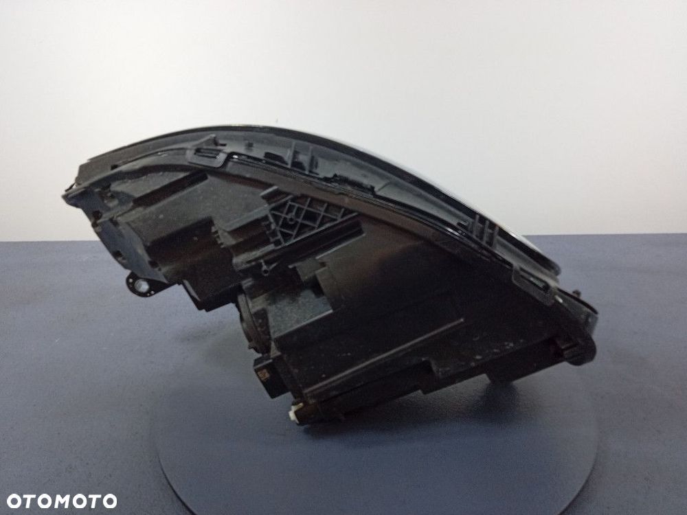 MERCEDES CLS W257 REFLEKTOR PRAWY LED A2579066602 - 9