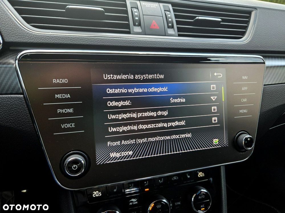 Skoda Superb 2.0 TSI Sportline DSG - 20