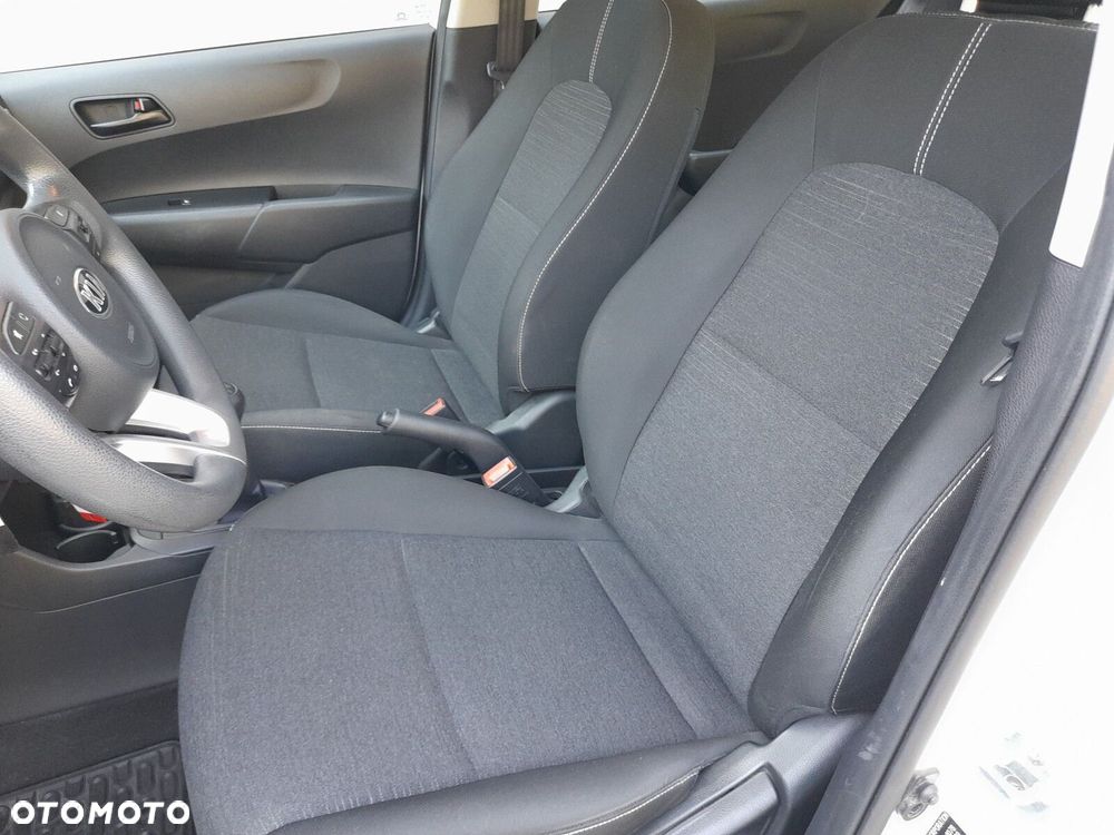 Kia Picanto 1.0 M - 12