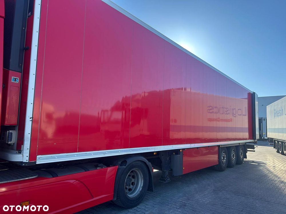 Schmitz Cargobull SKO 24/L - 1