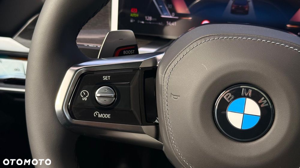 BMW Seria 7 740d xDrive mHEV Individual Edition sport - 22