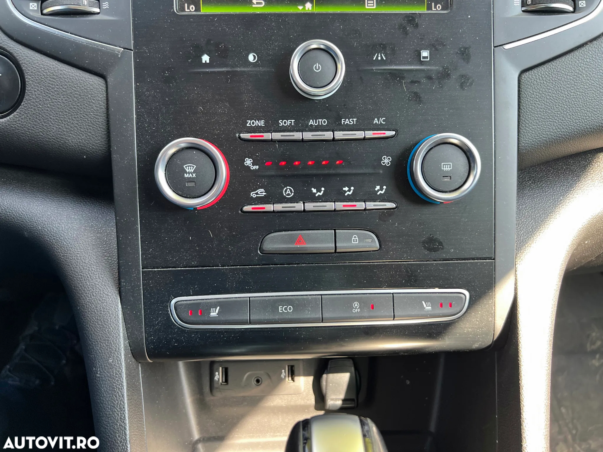 Renault Megane TCe 140 EDC GPF Intens - 18