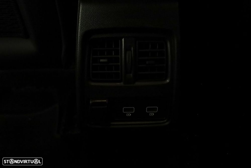 Renault Captur 1.0 TCe Techno - 24