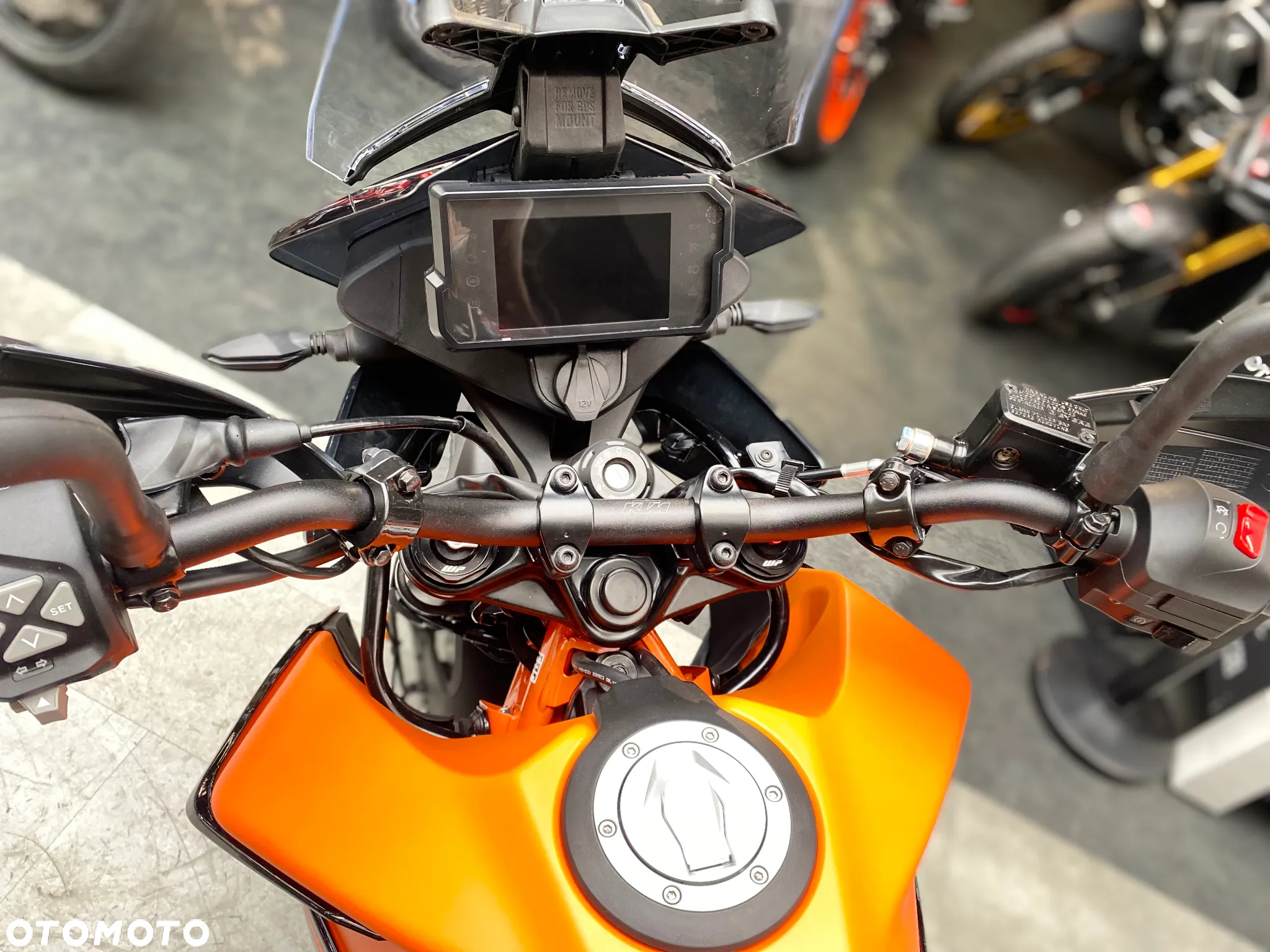 KTM Adventure - 9