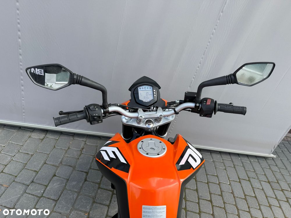 KTM Duke 125 - 16